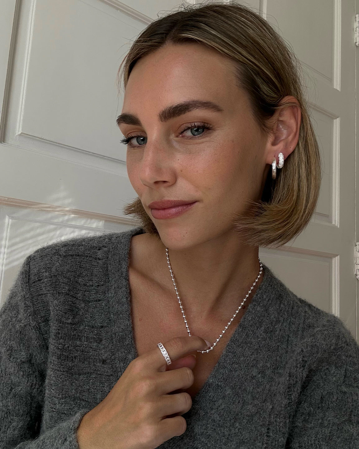 Bold Grooved Hoops Large