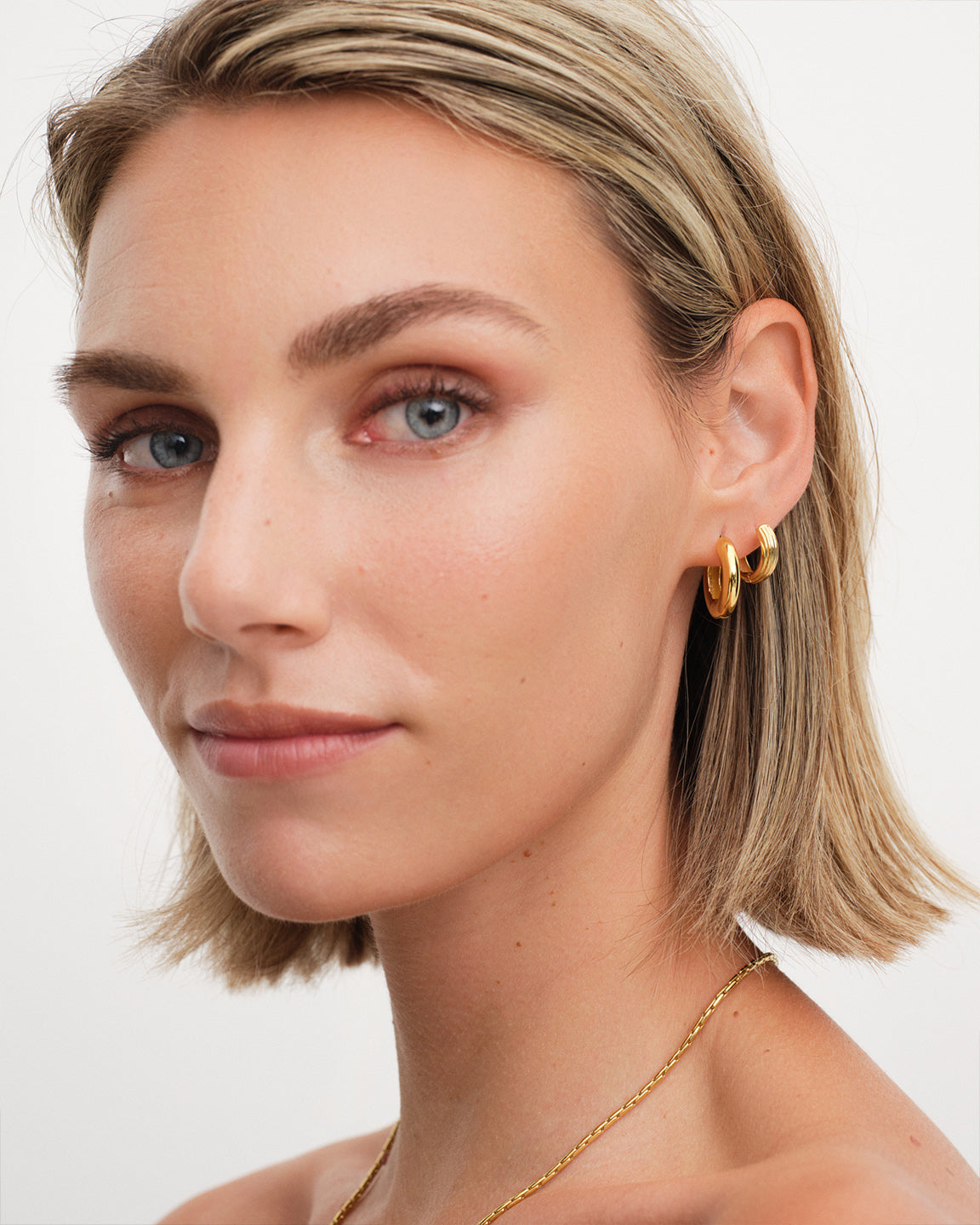 Bold Grooved Hoops Small